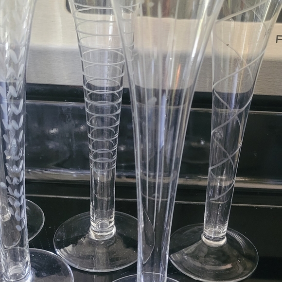 Beautiful Crystal 10" Champagne Flutes...set of 6 - Picture 1 of 3